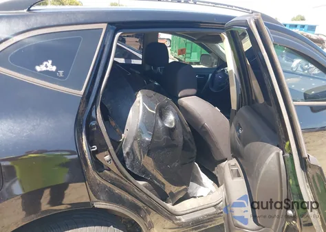 2015 Nissan Rogue Select S z USA, uszkodzony, nr VIN JN8AS5MT8FW164283